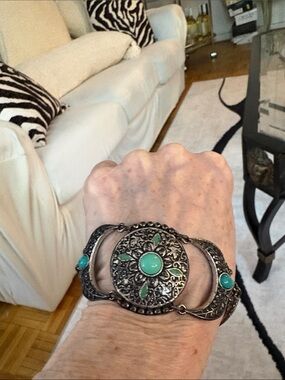 Vintage Silver reversible Bracelet with Turquoise Accents